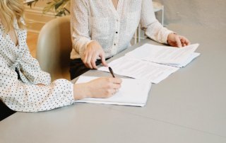 client-signing-documents